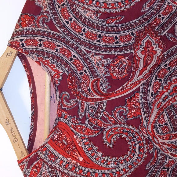 Croft & Barrow Women's Size PM Lightweight Paisley Print Long Sleeve T Shirt Top - Picture 2 of 11